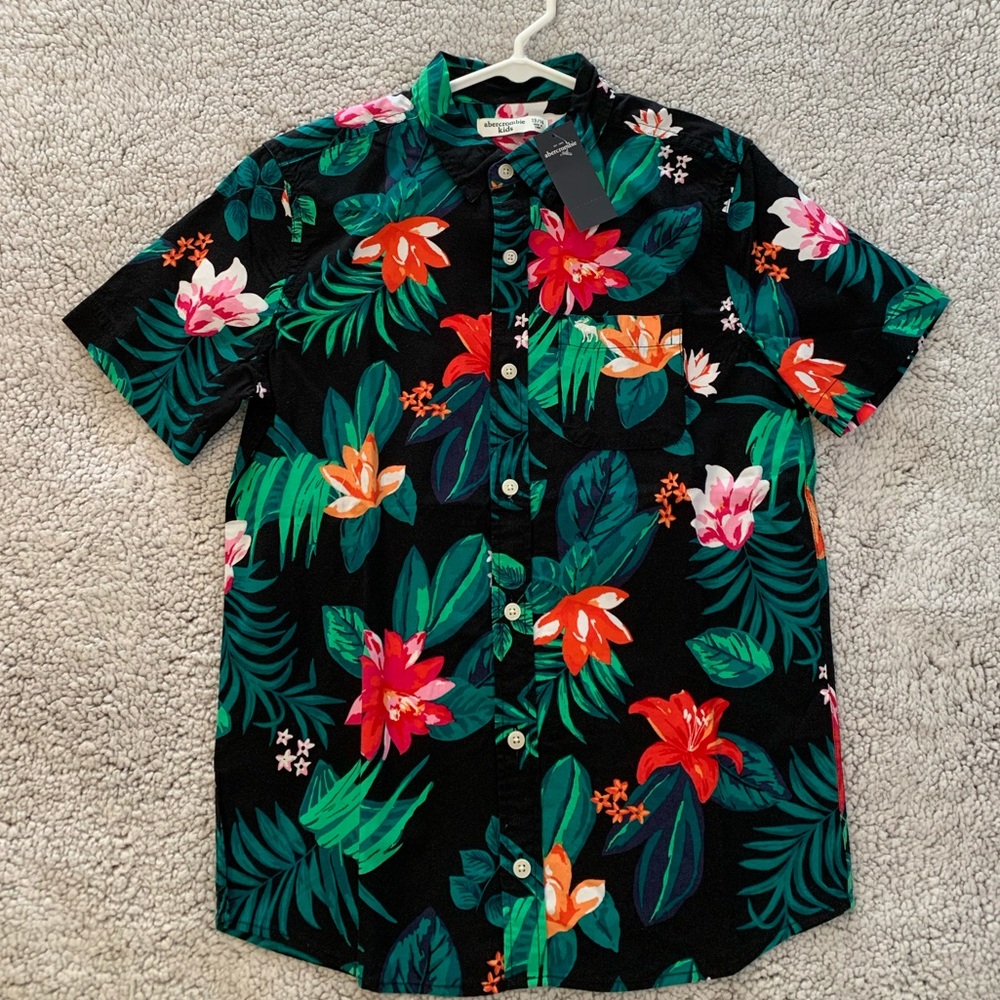 Boy’s Abercrombie short sleeve button down